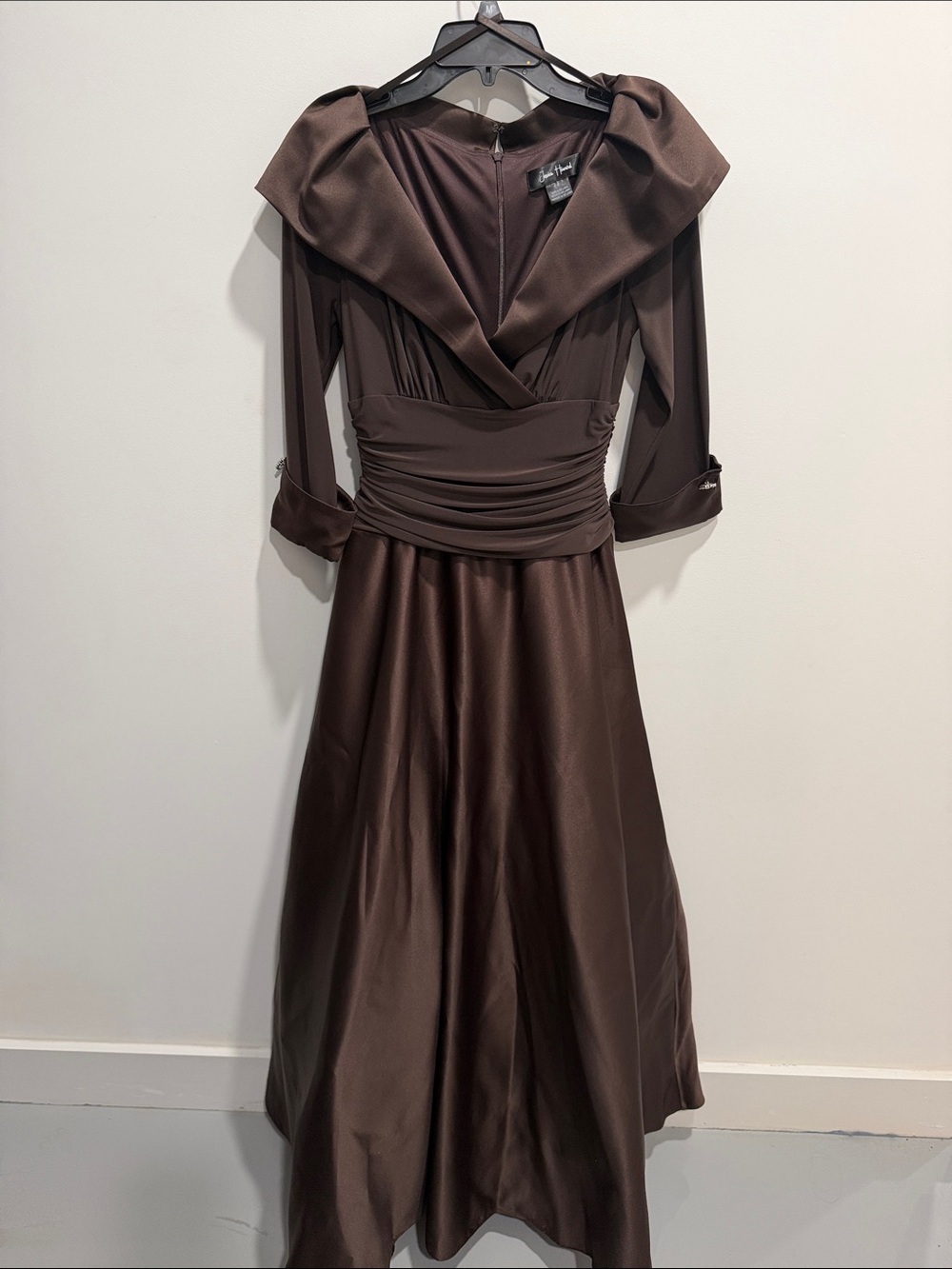 Jessica Howard Chocolate Brown Satin Long Sleeve Fit-and-Flare Dress Sz 6